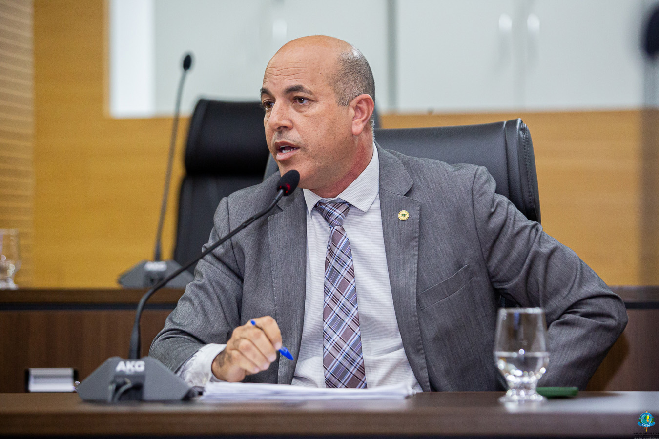 Ismael Crispin faz alerta na Assembleia sobre embargos do Ibama a produtores de Rondônia por “dedução”